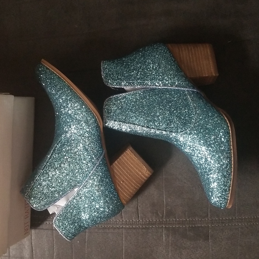 Bootie - Picture 7 of 9